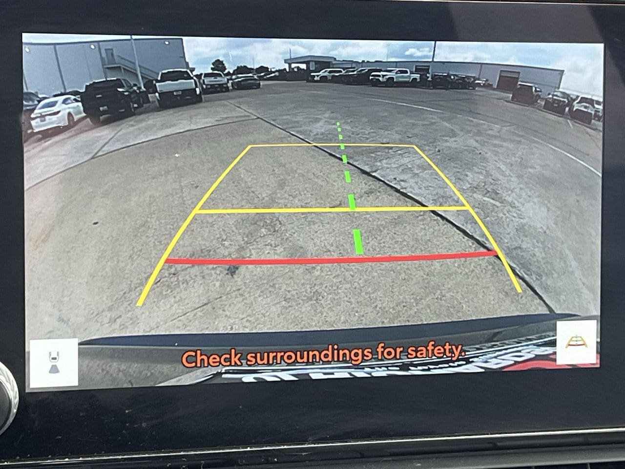 Used 2025 Toyota RAV4 LE AWD/4WD image 16