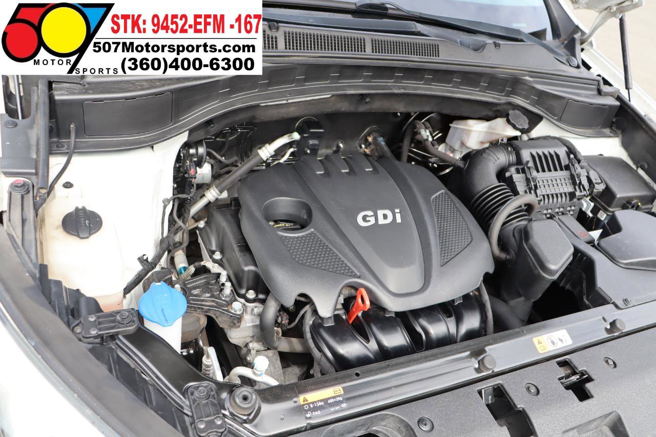 Used 2016 Hyundai Santa Fe Sport image 22