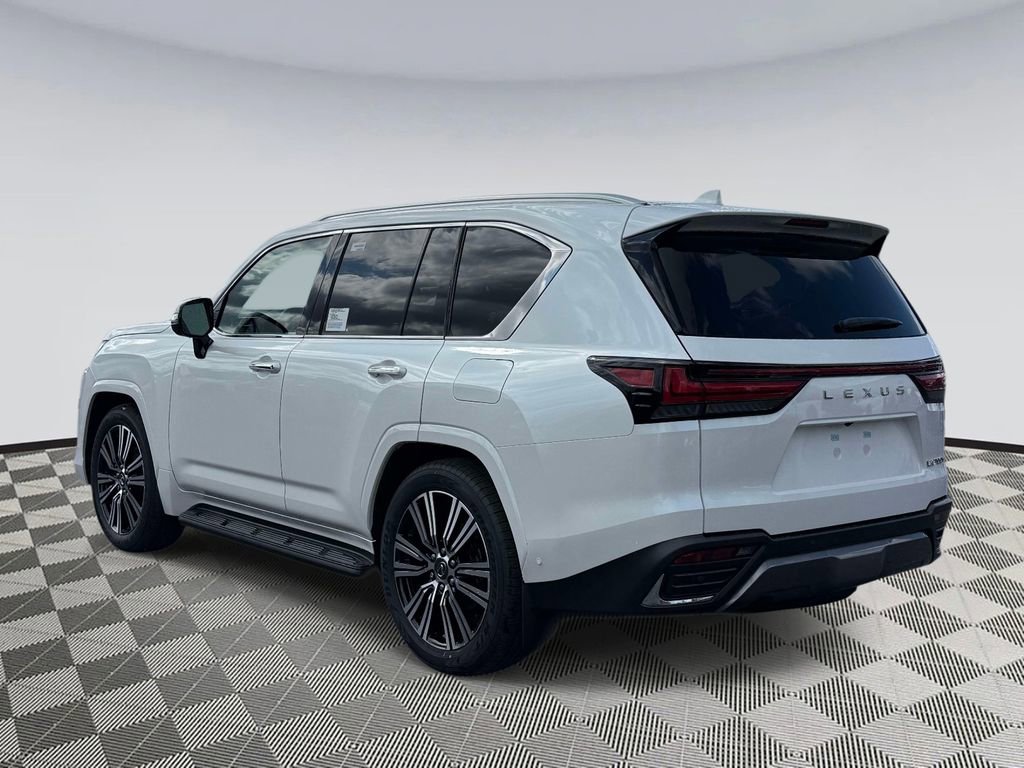 Used 2026 Lexus LX 700h Luxury w/ Accessory Package (Z1) image 4