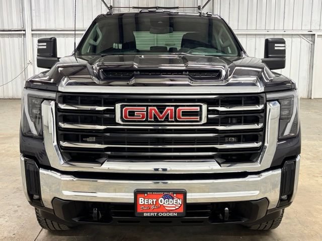 Used 2026 GMC Sierra 2500 SLE w/ SLE Value Package; AWD/4WD image 2