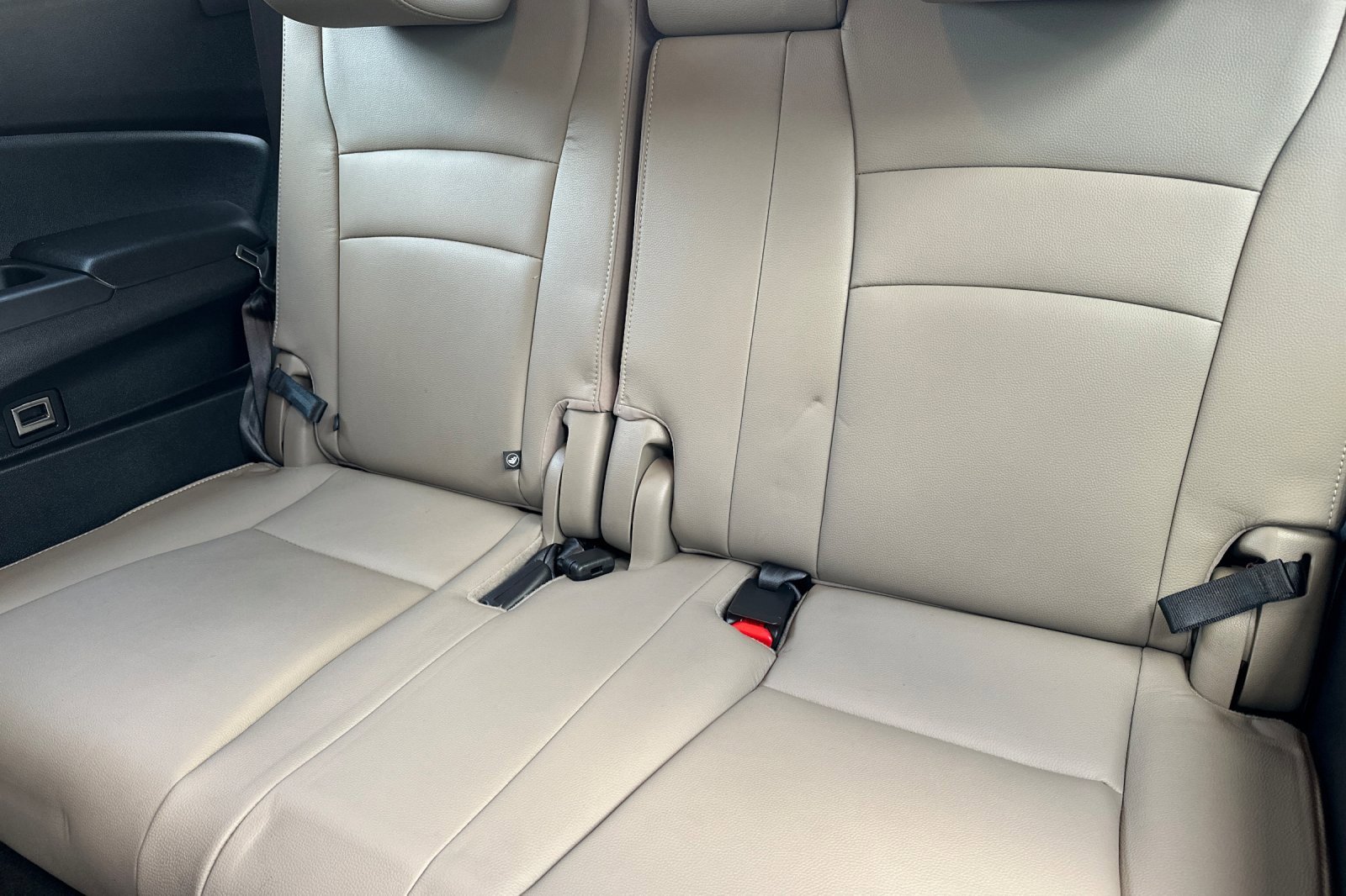 Used 2022 Honda Pilot Special Edition image 17