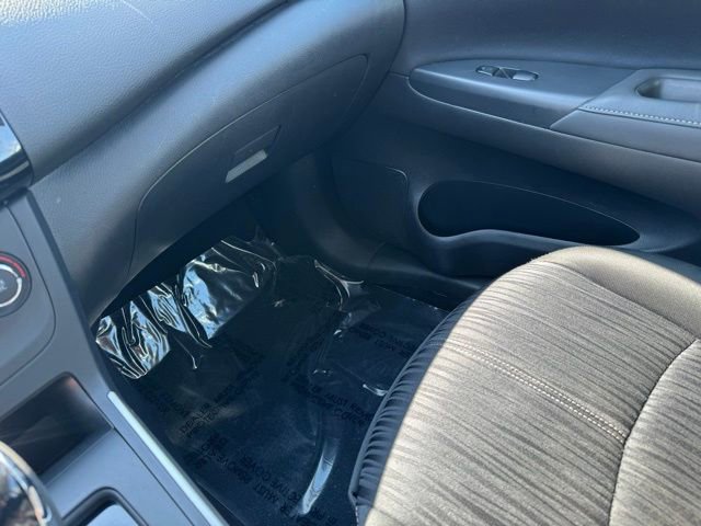Used 2017 Nissan Sentra SV image 17