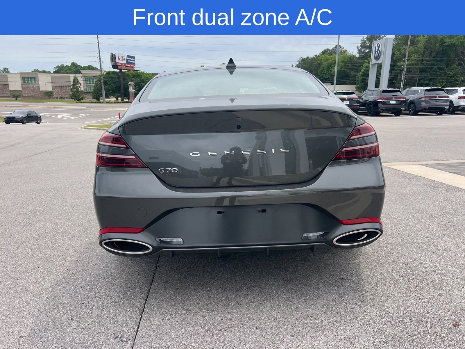 Used 2025 Genesis G70 2.5T RWD image 4