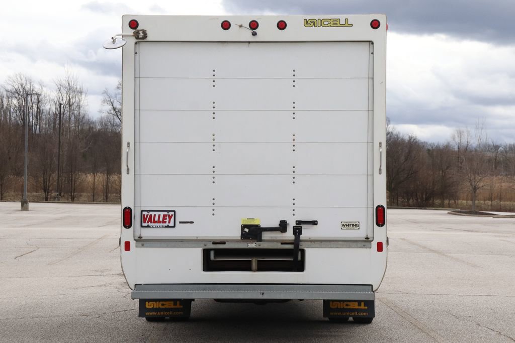 Used 2025 Ford E-450 and Econoline 450 Super Duty w/ Power Equipment Group image 7