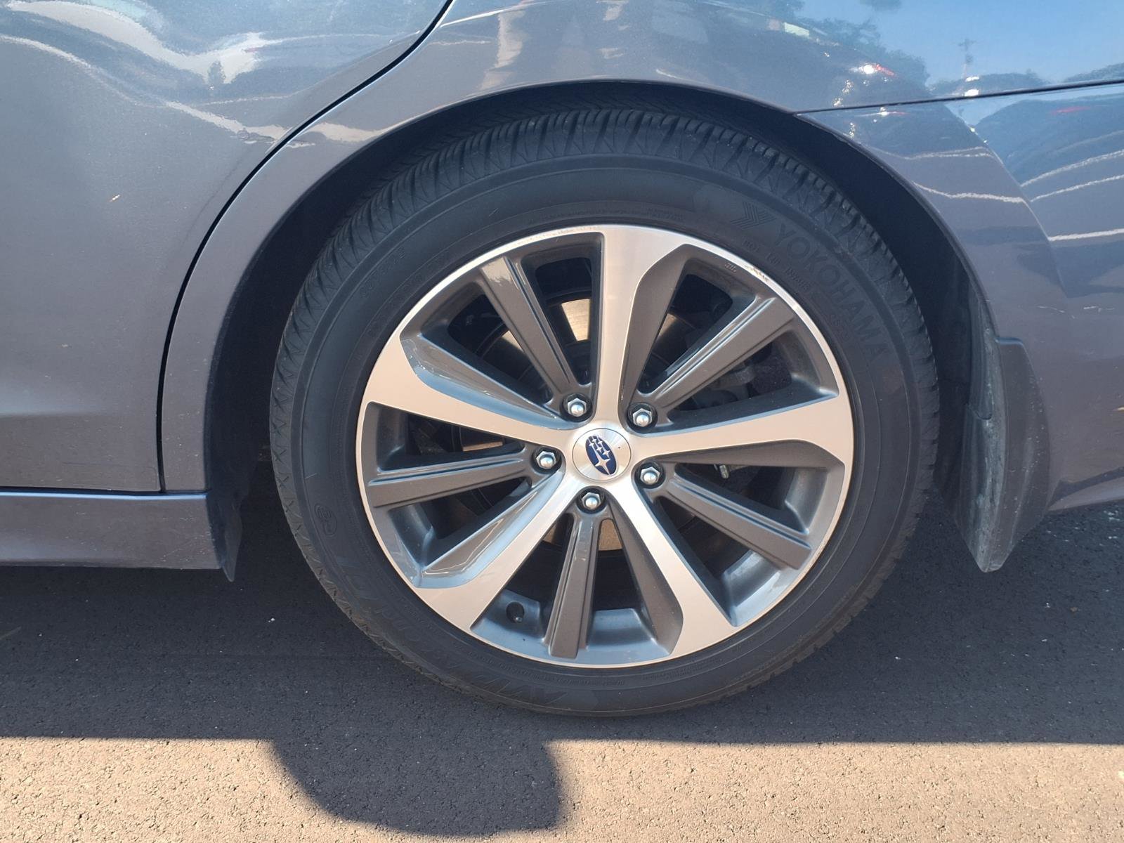 Used 2017 Subaru Legacy 3.6R Limited AWD/4WD image 21