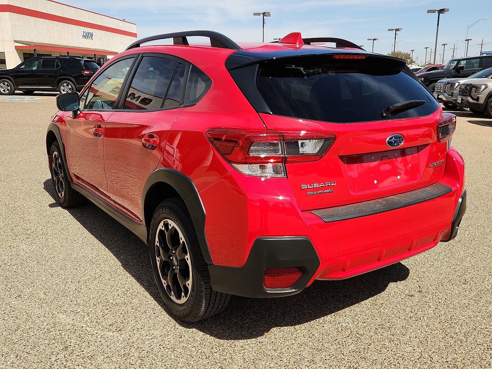 Used 2023 Subaru Crosstrek 2.0i Premium image 3