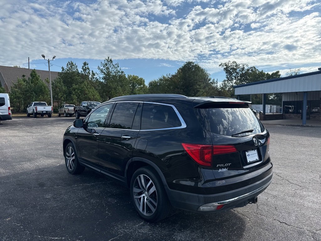 Used 2016 Honda Pilot Touring image 17