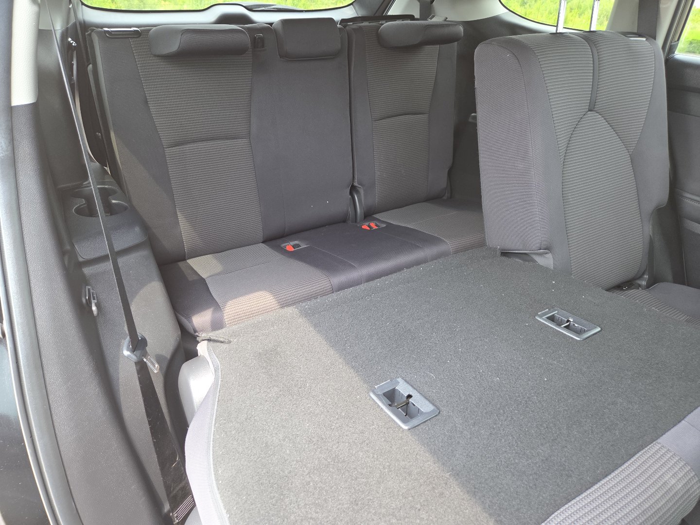 Used 2022 Toyota Highlander LE AWD/4WD image 21