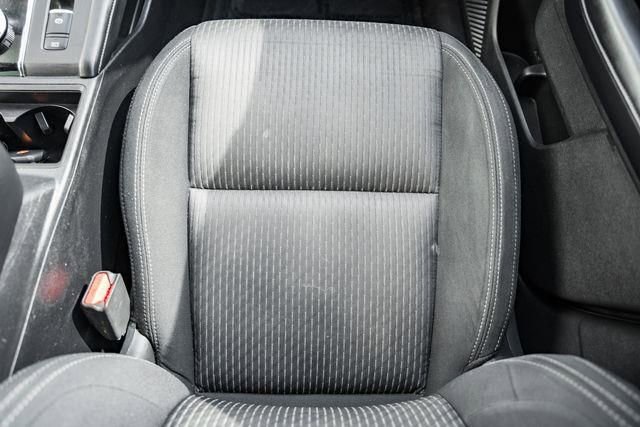 Used 2022 Mitsubishi Outlander ES image 29