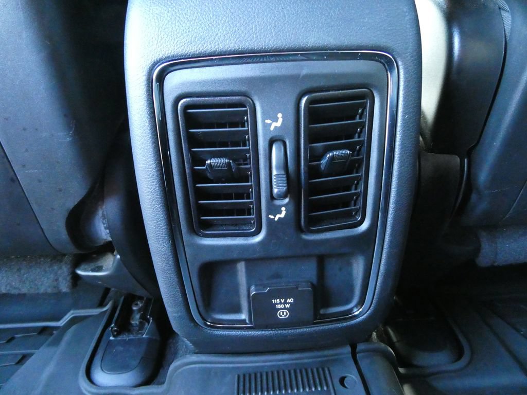 Used 2020 Jeep Grand Cherokee Altitude AWD/4WD image 20