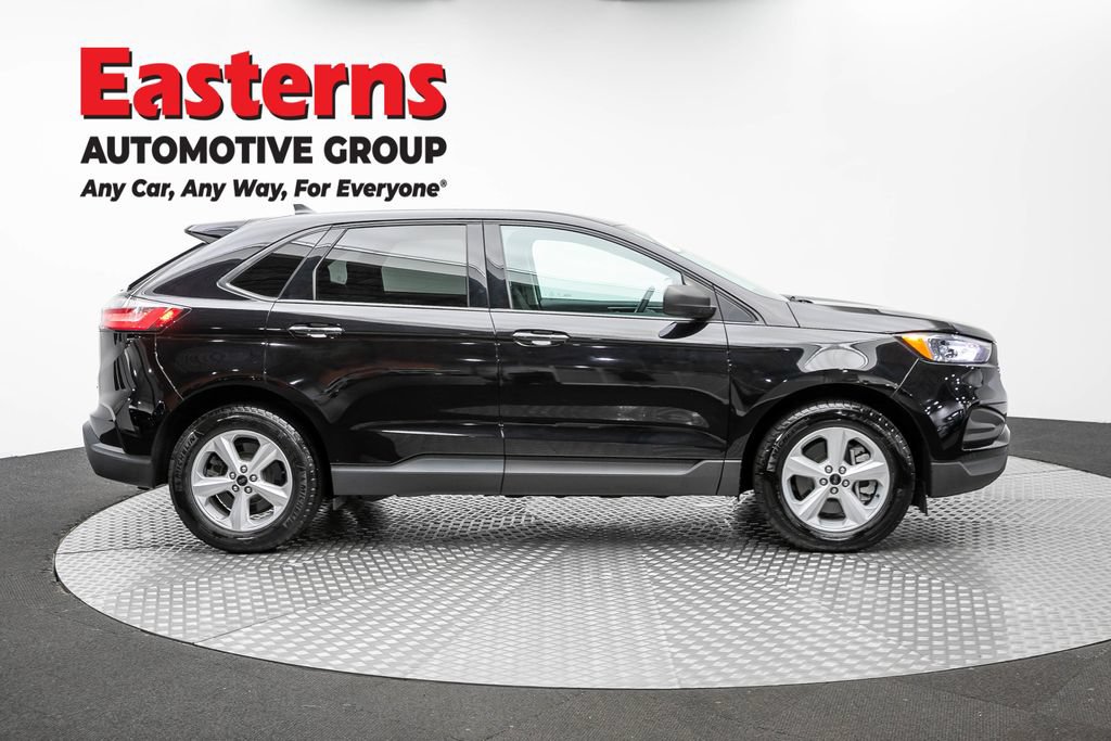 Used 2023 Ford Edge SE AWD/4WD image 4