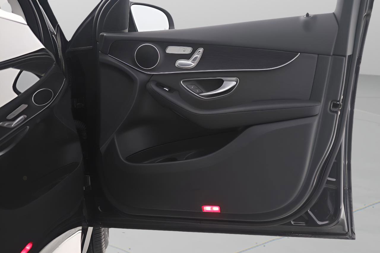 Certified 2022 Mercedes-Benz GLC 300 image 21