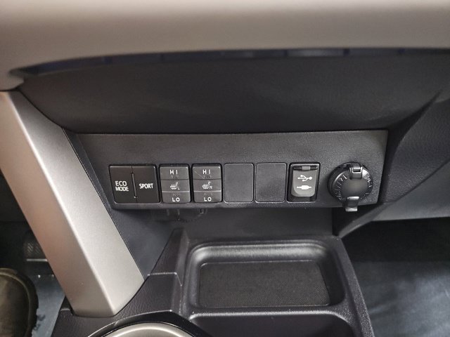 Used 2017 Toyota RAV4 Limited w/ All Weather Liner Package AWD/4WD image 24