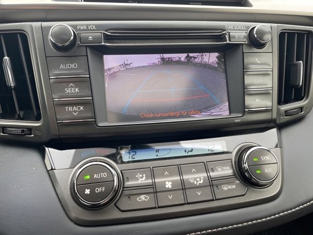 Used 2013 Toyota RAV4 XLE image 18