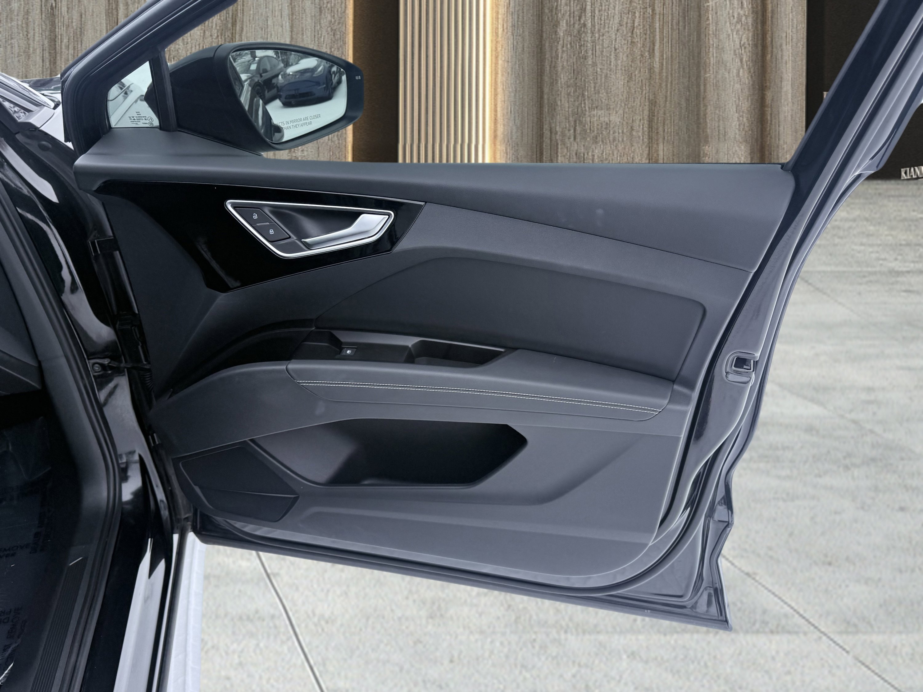 Used 2023 Audi Q4 e-tron Premium Plus w/ Premium Plus image 53