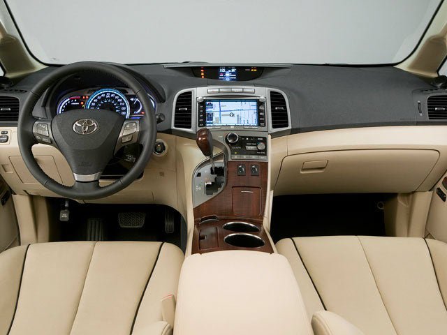 Used 2009 Toyota Venza w/ Premium Pkg #2 FWD image 4