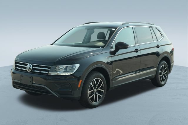 Used 2021 Volkswagen Tiguan SE AWD/4WD image 3