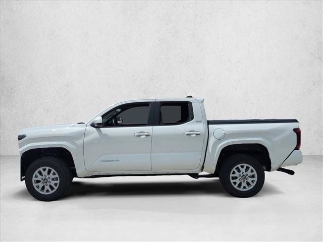 Certified 2024 Toyota Tacoma SR5 AWD/4WD image 10