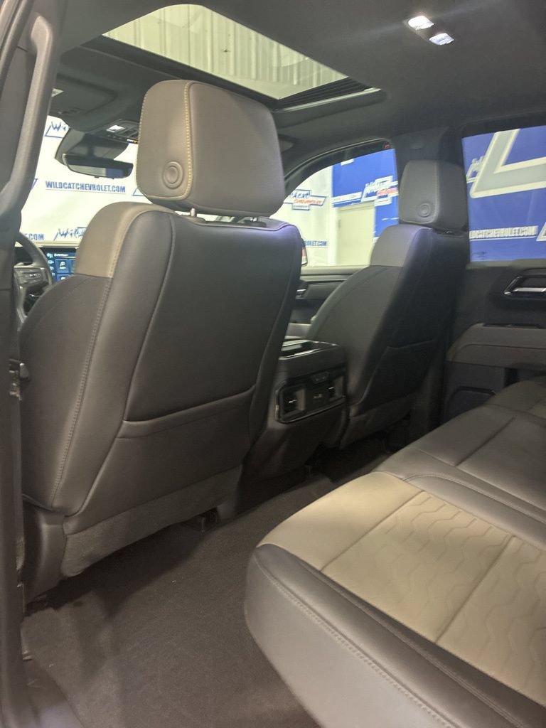 Used 2023 Chevrolet Silverado 1500 ZR2 w/ Technology Package AWD/4WD image 36