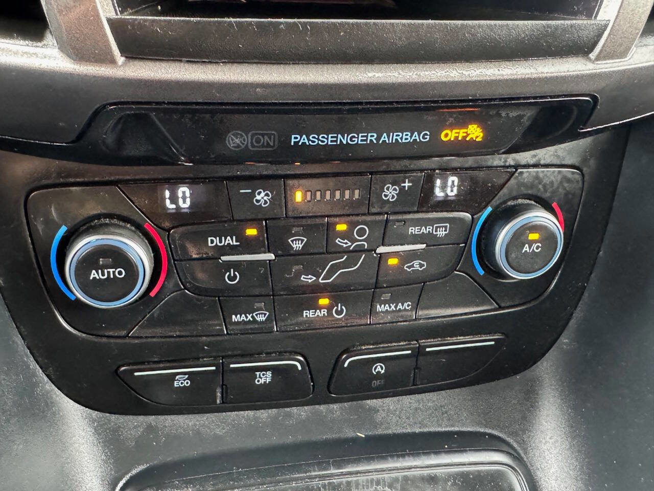 Used 2021 Ford Transit Connect XL image 12