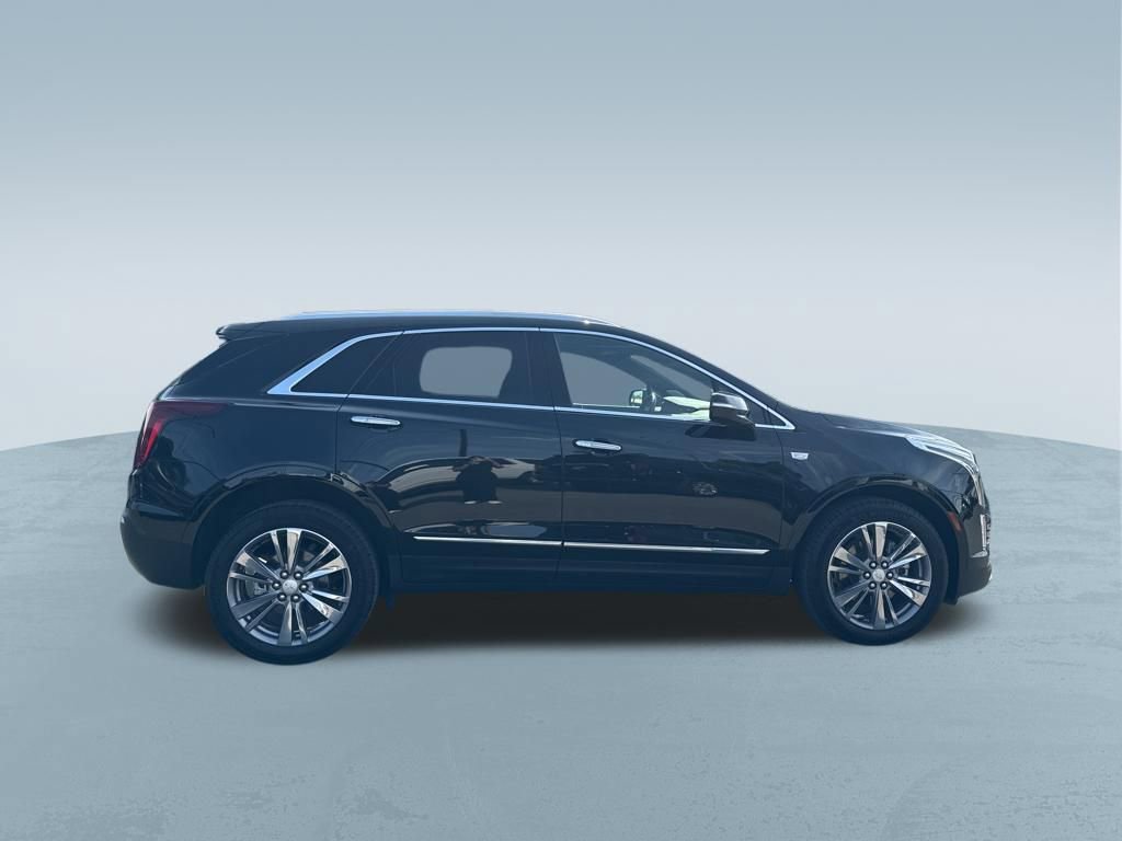 Used 2025 Cadillac XT5 Premium Luxury image 9