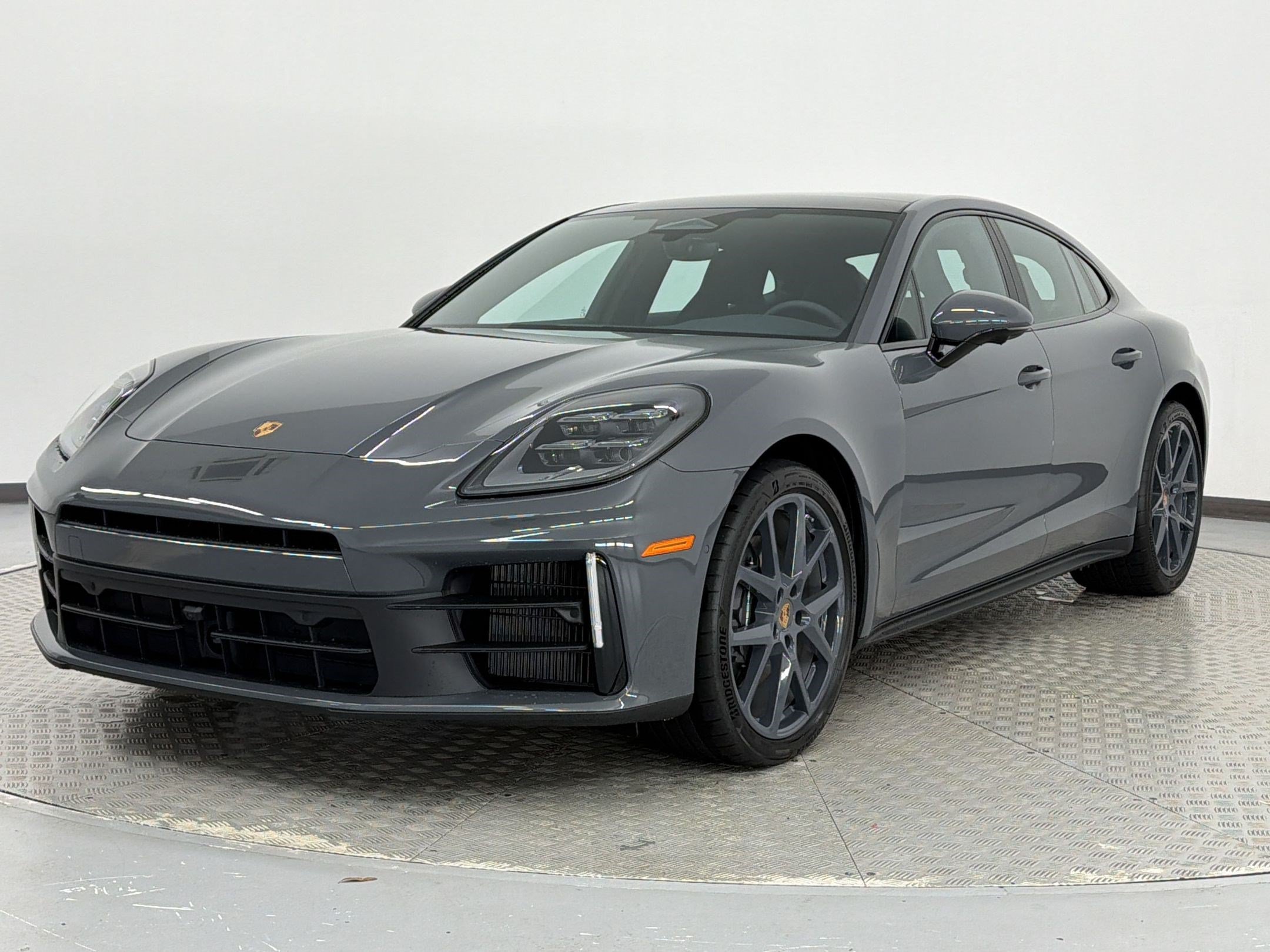 New 2026 Porsche Panamera 4