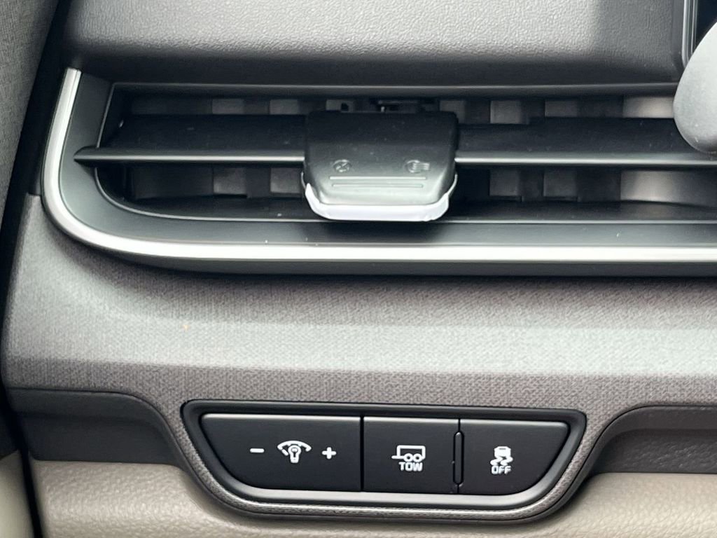 New 2026 Kia Carnival EX FWD image 18