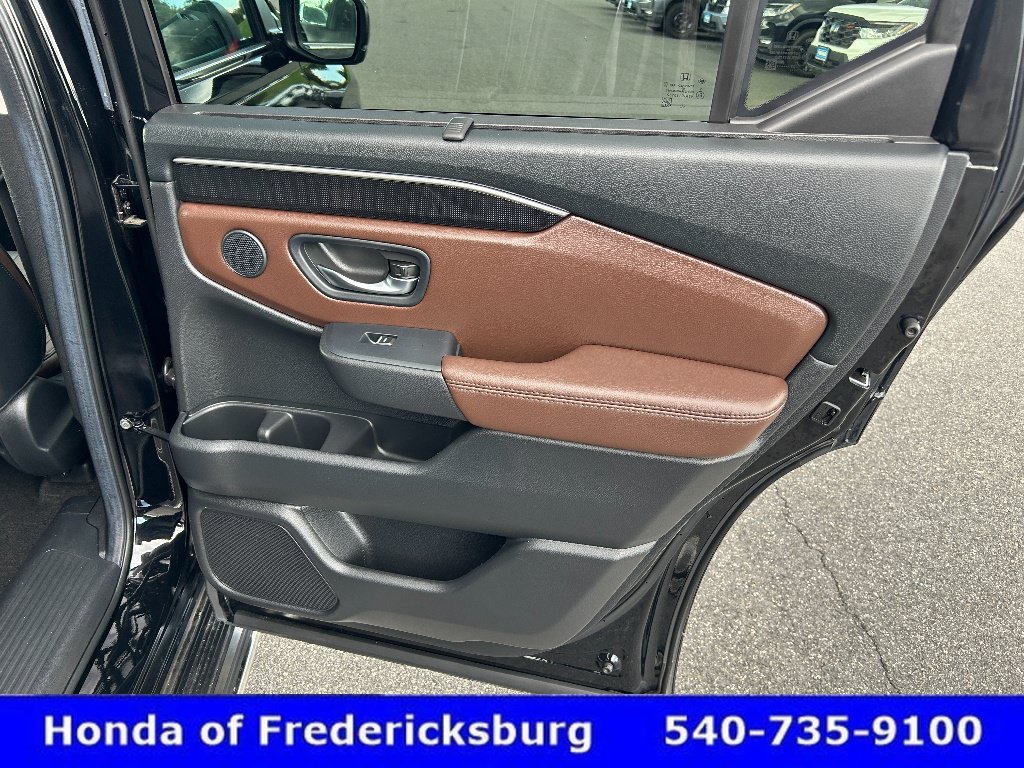 Used 2024 Honda Pilot Elite image 15