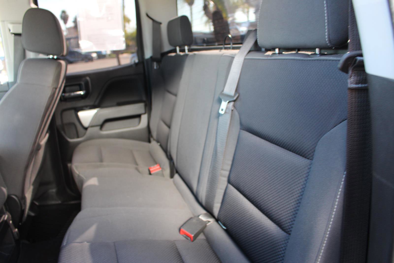 Used 2018 Chevrolet Silverado 1500 LT w/ All Star Edition image 30