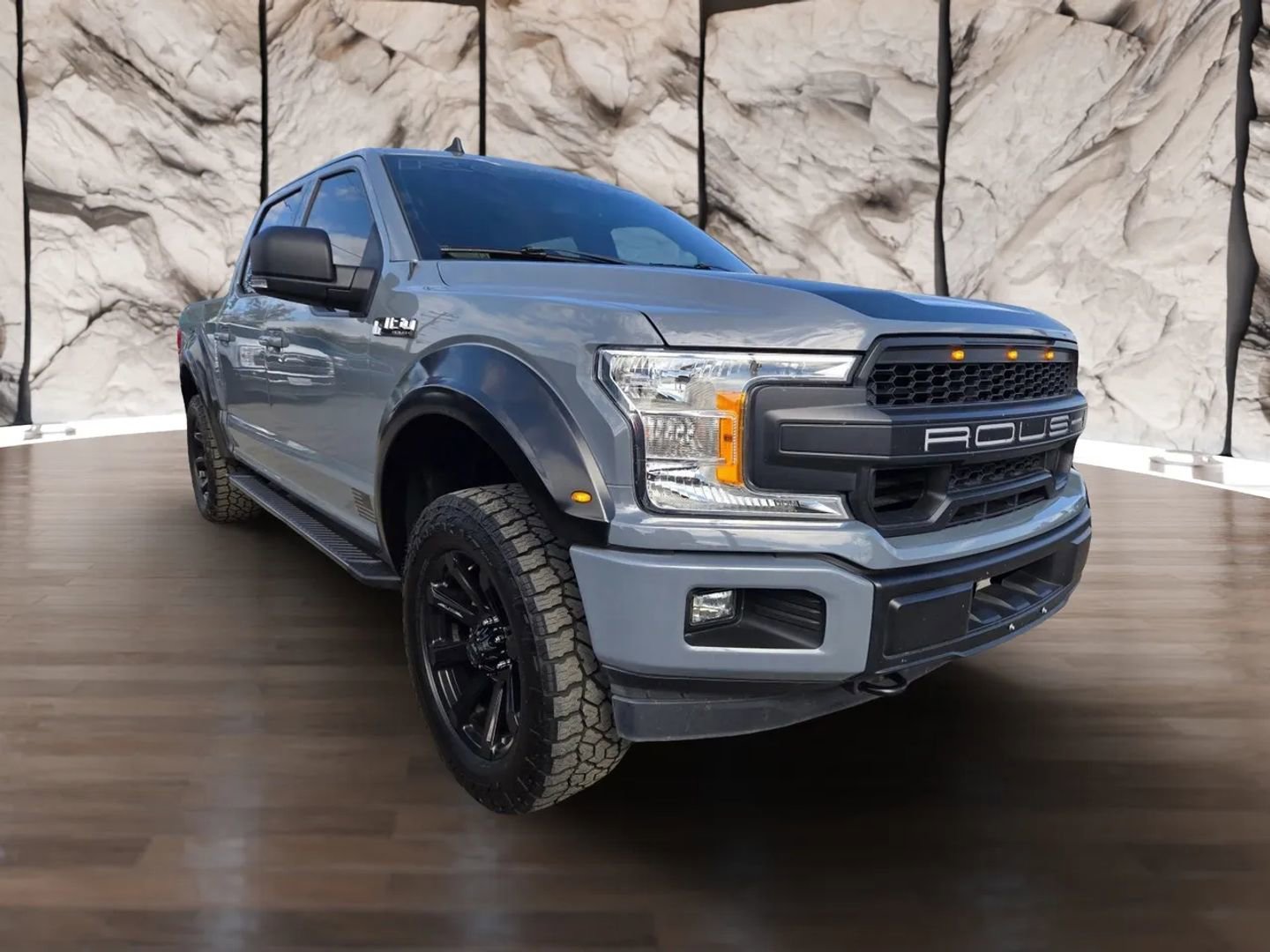 Used 2019 Ford F150 XLT w/ Equipment Group 302A Luxury image 3