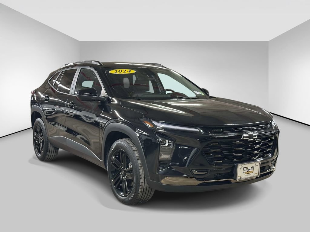 Used 2024 Chevrolet Trax ACTIV FWD image 7