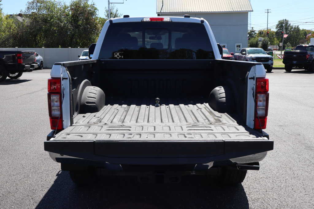 Used 2020 Ford F350 Lariat w/ Lariat Ultimate Package AWD/4WD image 20