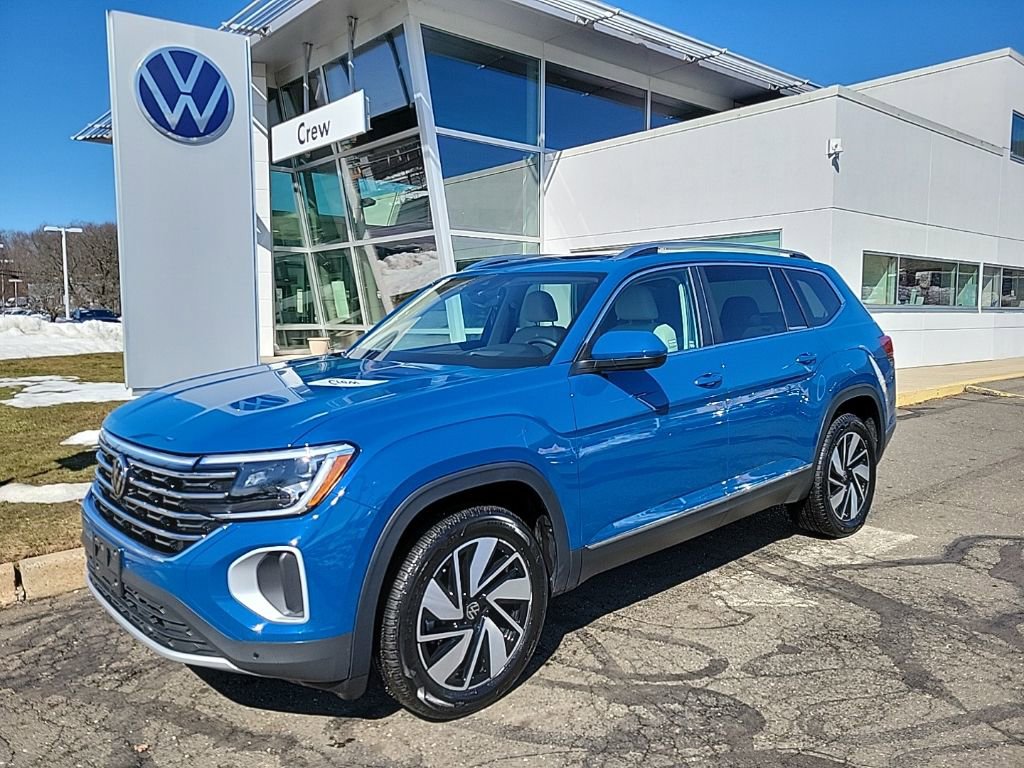 Certified 2025 Volkswagen Atlas SEL image 1