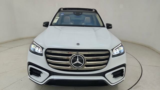 Used 2024 Mercedes-Benz GLS 450 4MATIC image 13