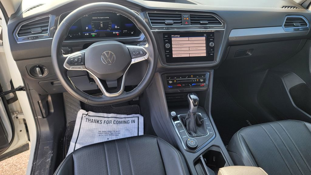 Used 2022 Volkswagen Tiguan SE AWD/4WD image 24