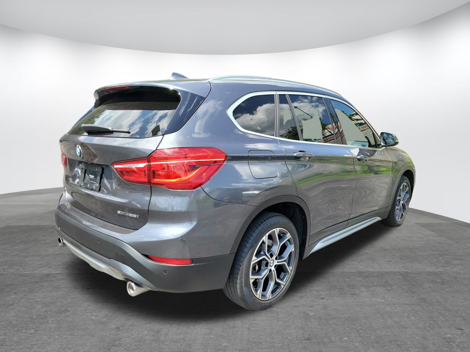 Used 2021 BMW X1 xDrive28i w/ Convenience Package AWD/4WD image 25