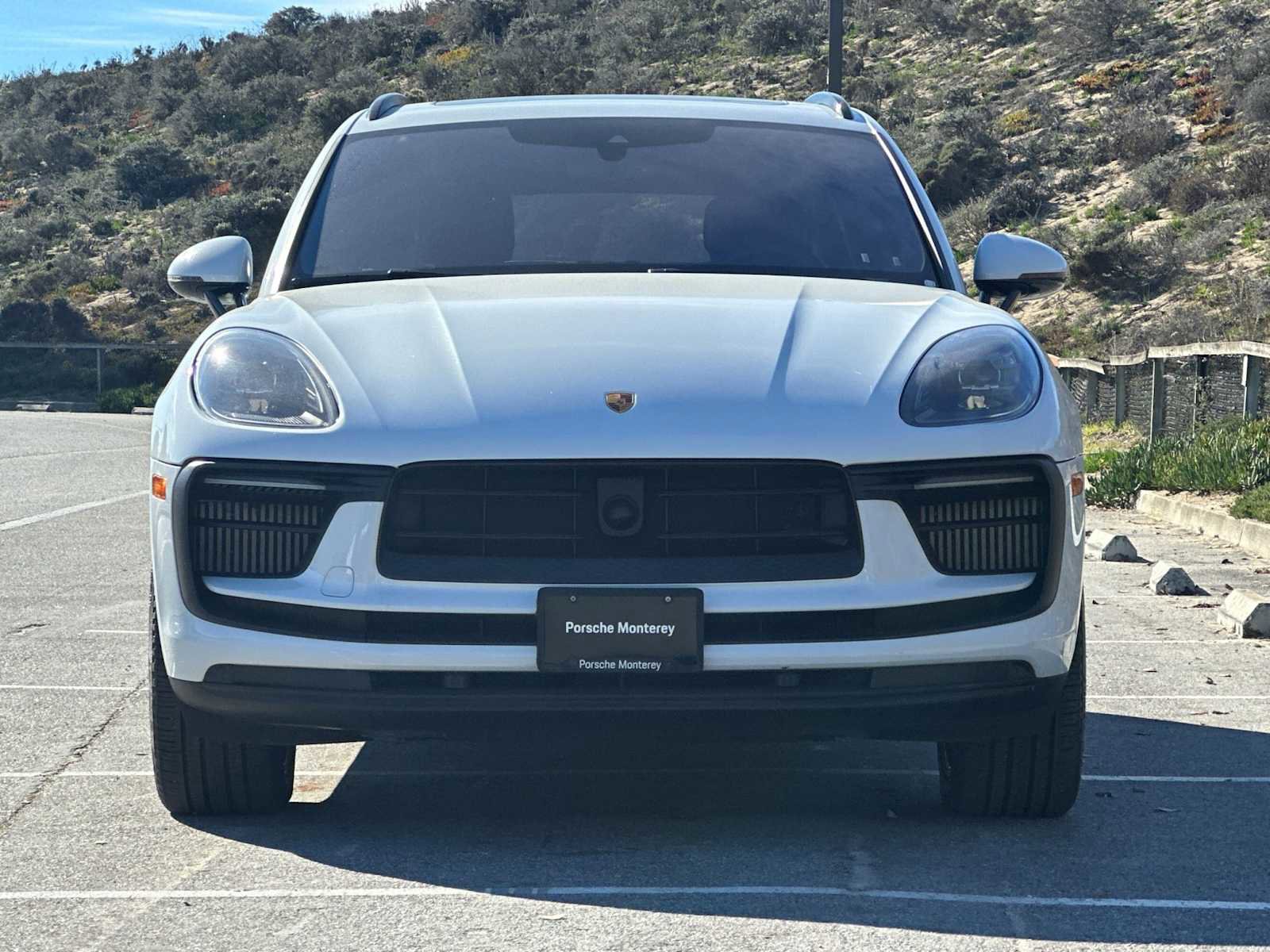 Certified 2022 Porsche Macan S image 11