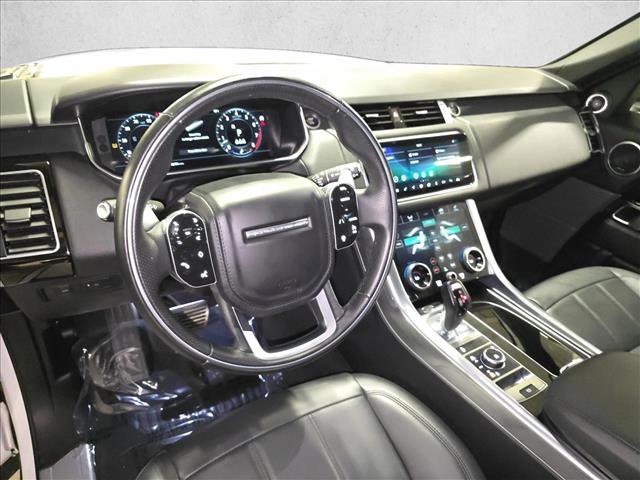 Certified 2022 Land Rover Range Rover Sport HSE Silver Edition image 17
