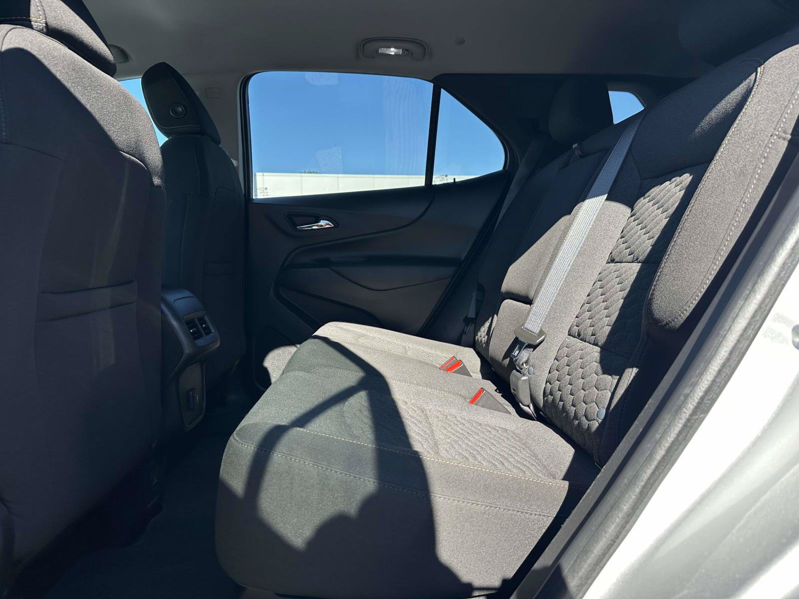 Used 2021 Chevrolet Equinox LT AWD/4WD image 24