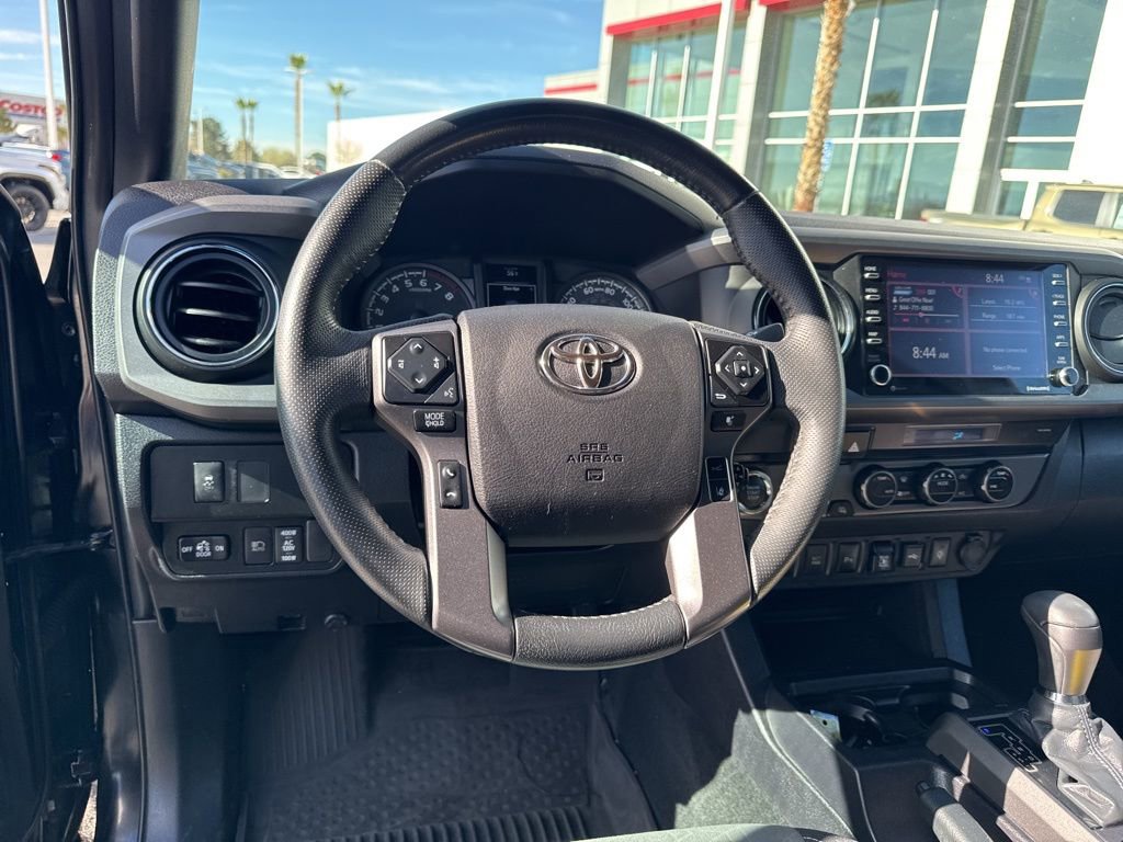 Certified 2022 Toyota Tacoma TRD Sport w/ Technology Package AWD/4WD image 12