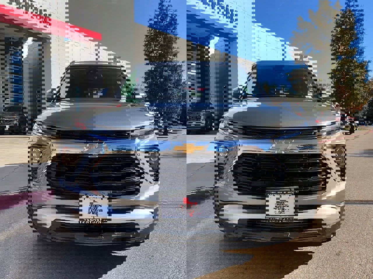 Used 2025 Chevrolet TrailBlazer LT image 4