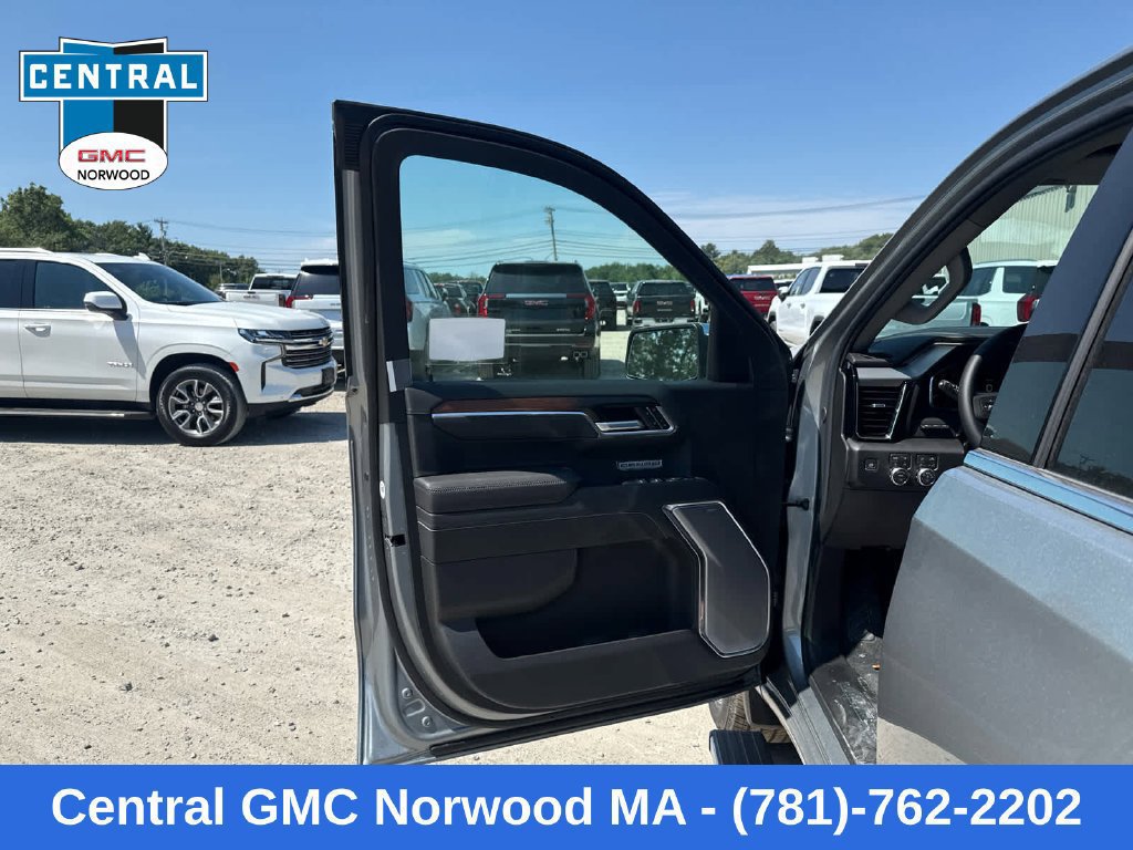 New 2026 GMC Sierra 1500 Denali AWD/4WD image 12