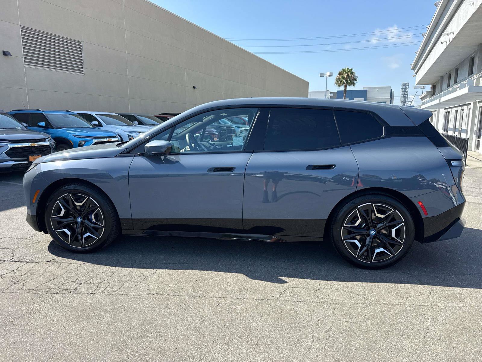 Used 2025 BMW iX M60 AWD/4WD image 5