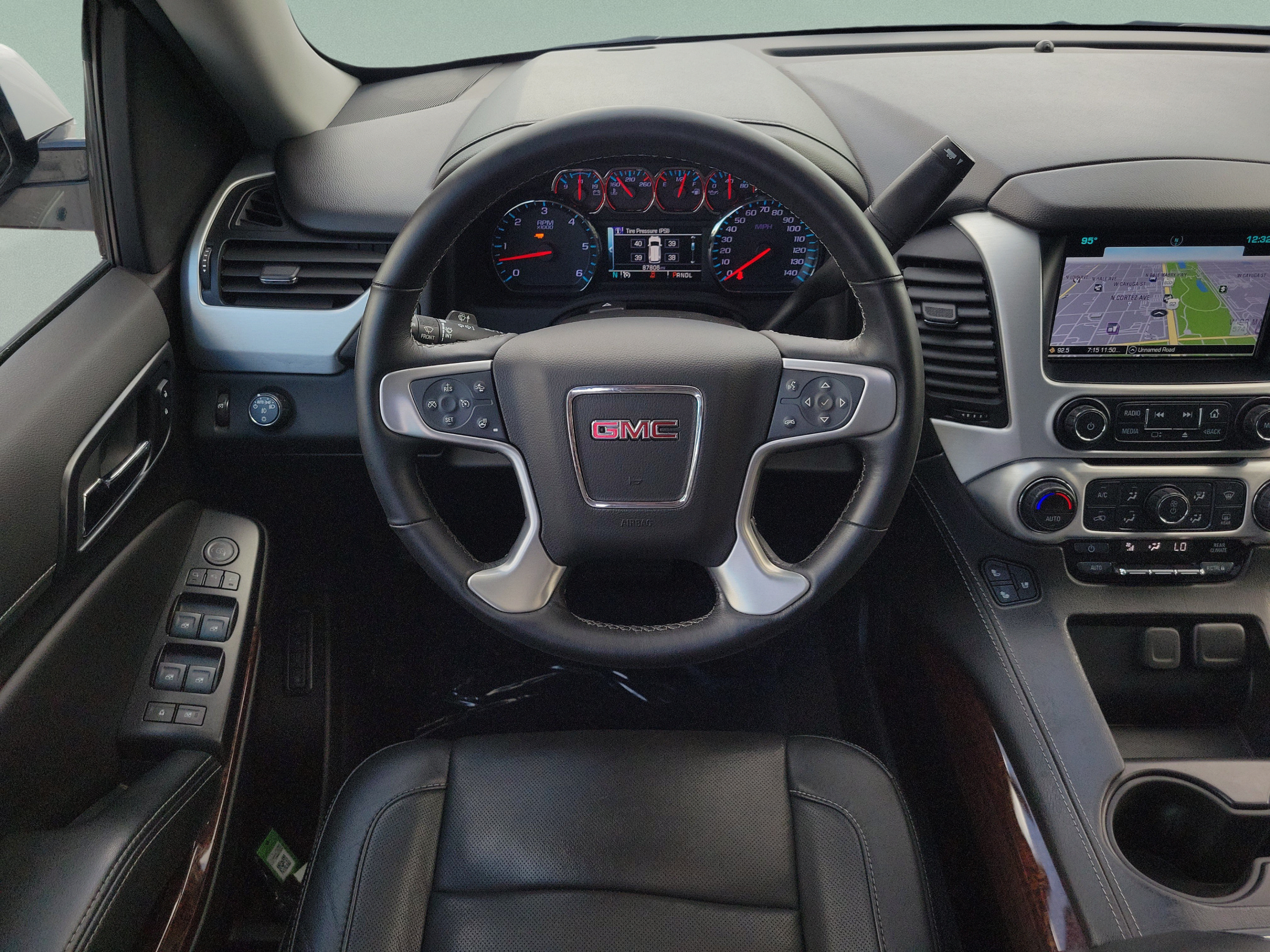 Used 2020 GMC Yukon SLT w/ Open Road Package RWD image 14