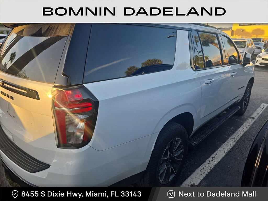 Used 2024 Chevrolet Suburban Z71 w/ Luxury Package image 4