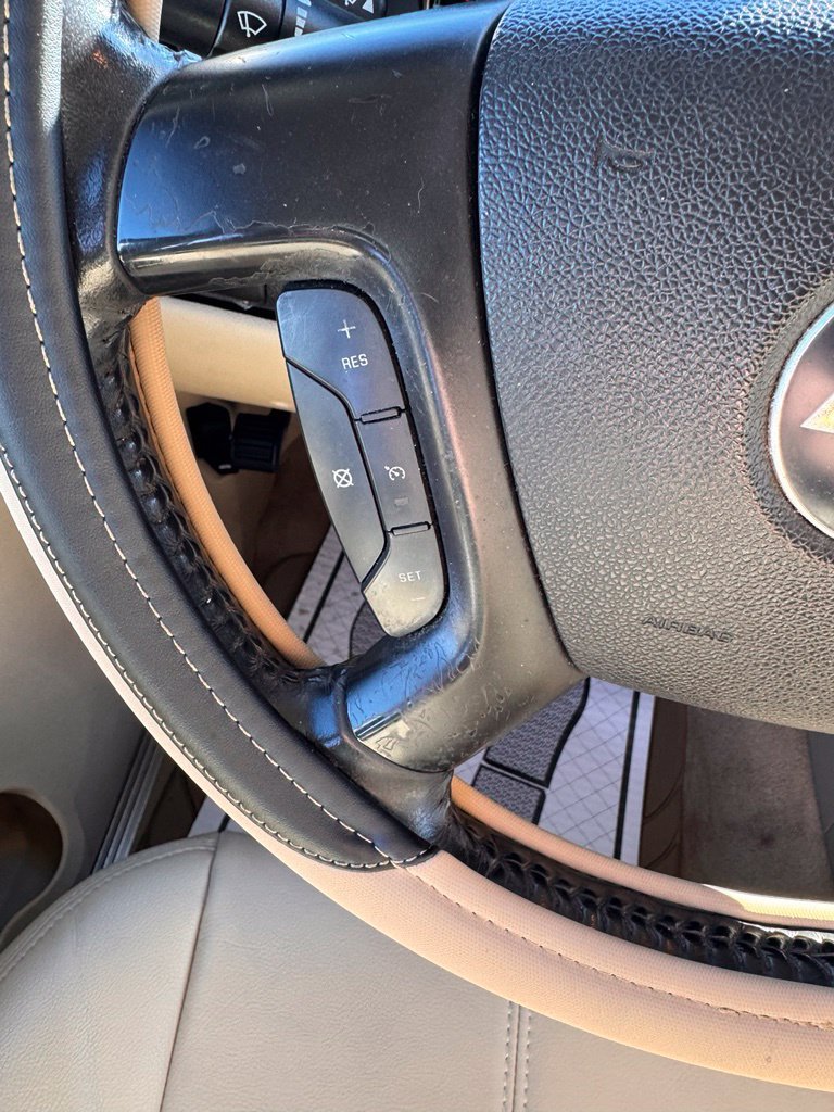 Used 2008 Chevrolet Avalanche LT w/ LT Preferred Equipment Group AWD/4WD image 27