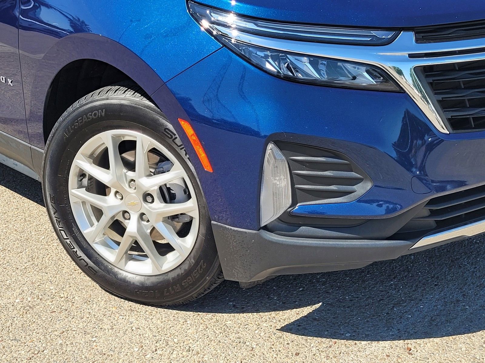 Used 2022 Chevrolet Equinox LT image 9