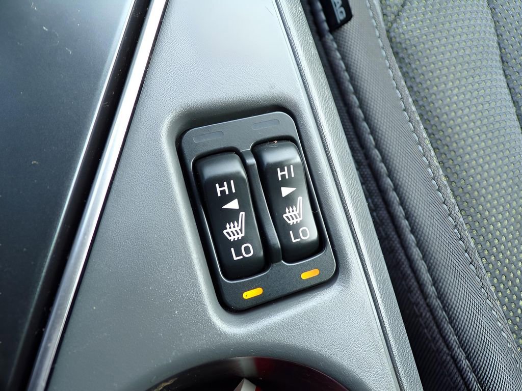 Used 2024 Subaru Crosstrek 2.0i Premium image 21