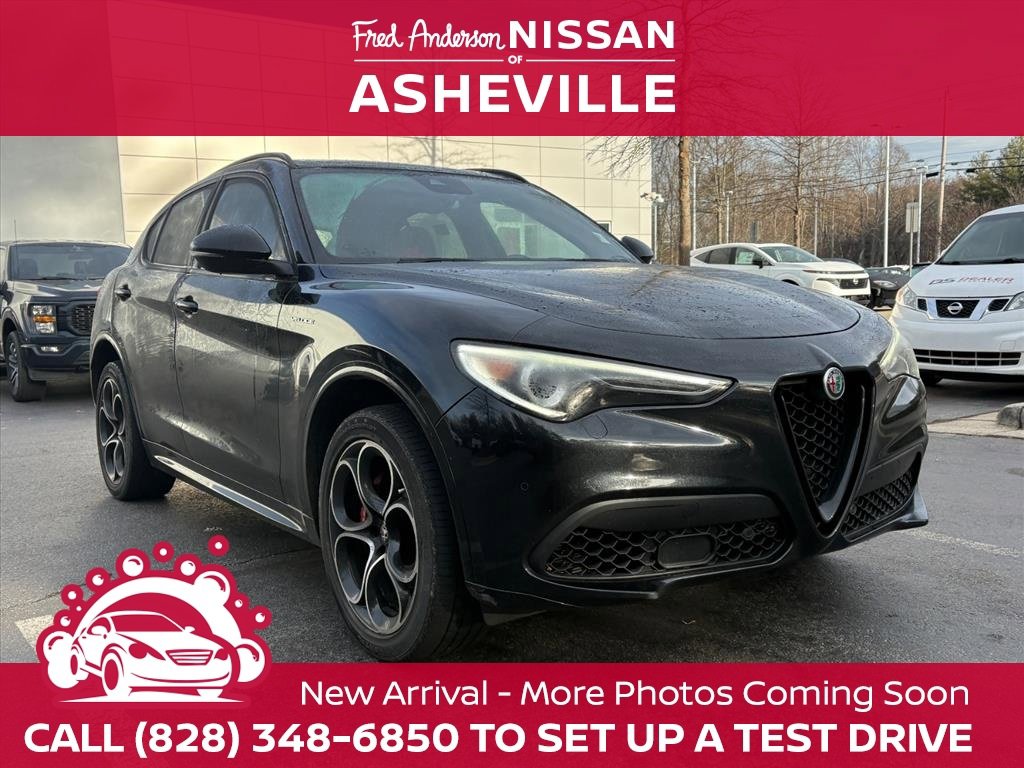 Used 2022 Alfa Romeo Stelvio Veloce