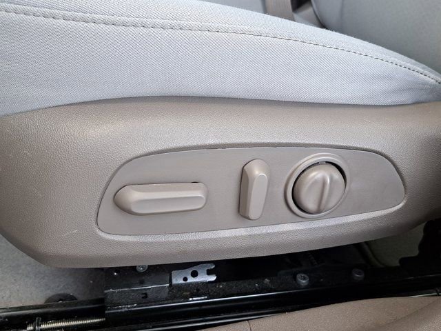 Used 2021 Chevrolet Malibu LT FWD image 24